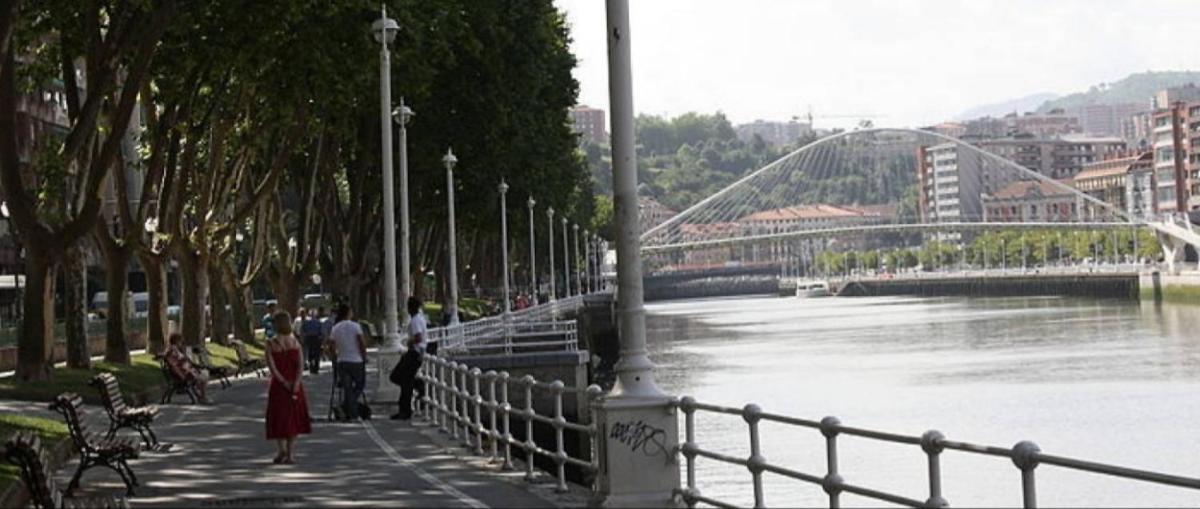 A 5 Minutos Andando Del Casco Viejo, Ayuntamiento, Plaza Circular Y Gran Via De Bilbao Y Proximo A Las 2 Lineas De Metro Eksteriør bilde