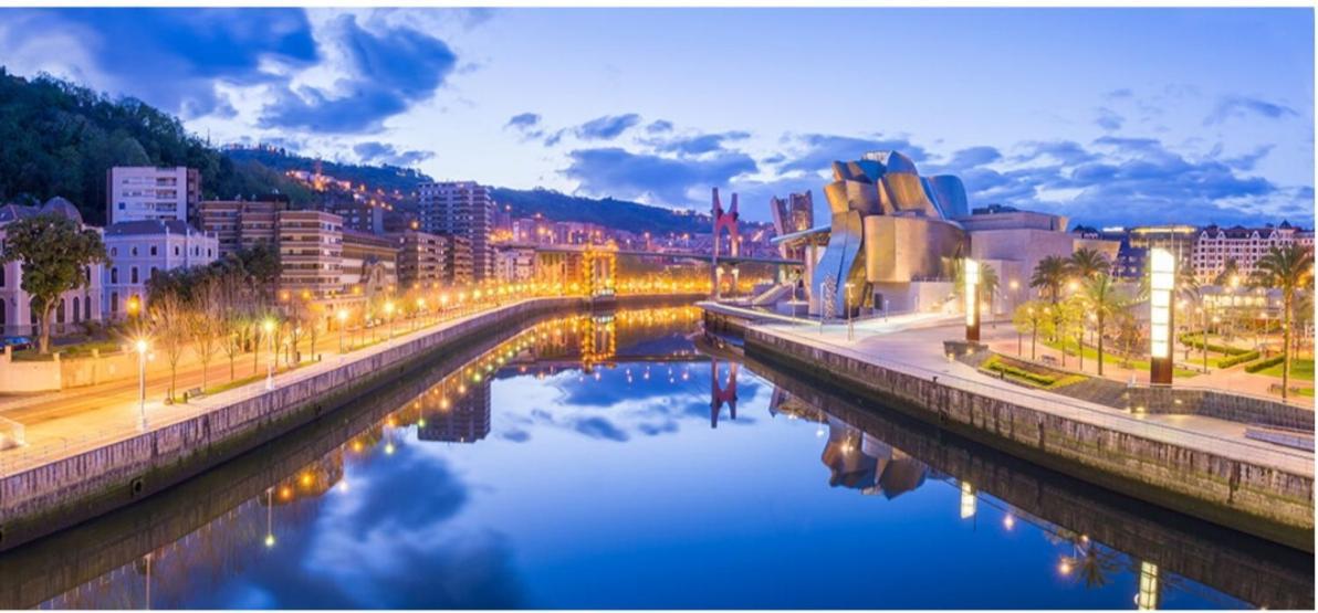 A 5 Minutos Andando Del Casco Viejo, Ayuntamiento, Plaza Circular Y Gran Via De Bilbao Y Proximo A Las 2 Lineas De Metro Eksteriør bilde