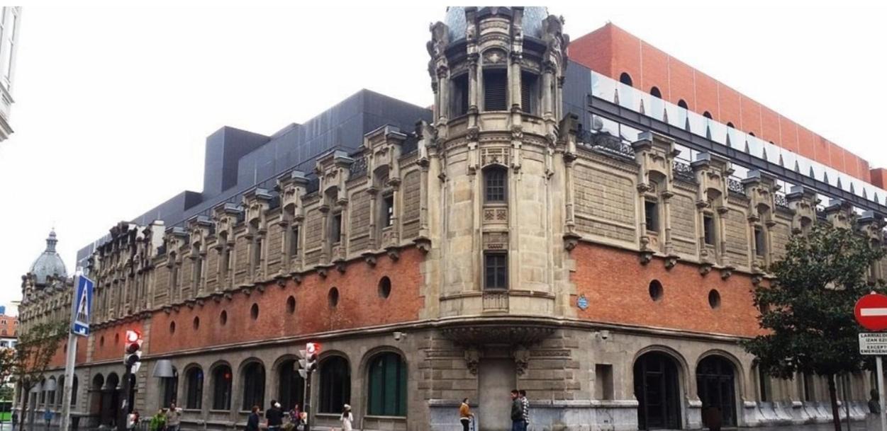 A 5 Minutos Andando Del Casco Viejo, Ayuntamiento, Plaza Circular Y Gran Via De Bilbao Y Proximo A Las 2 Lineas De Metro Eksteriør bilde